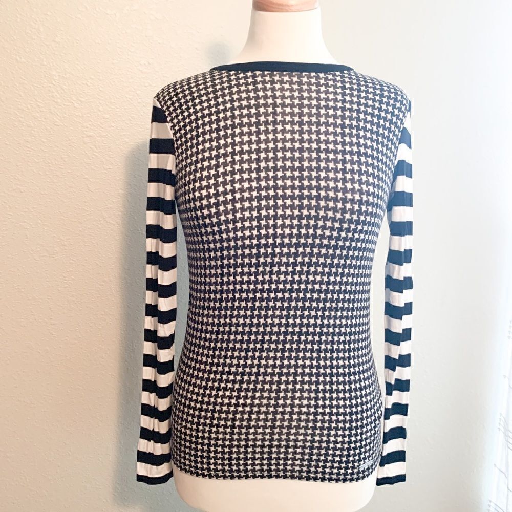 Michael Kors long sleeve houndstooth top